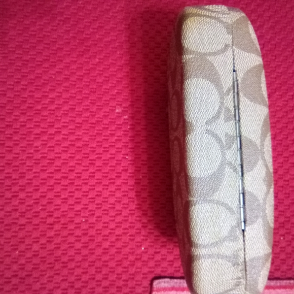 COACH EYEGLASS CASE NWOT - Picture 3 of 3